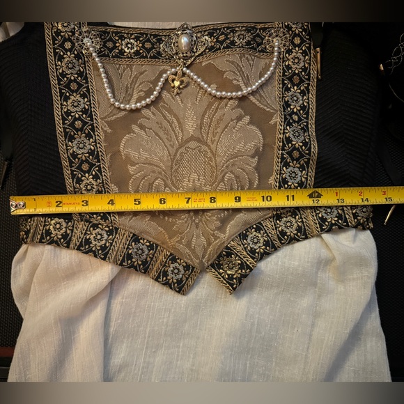 Medieval Renaissance Black and Gold OOAK Professionally Made Dress - Picture 6 of 16